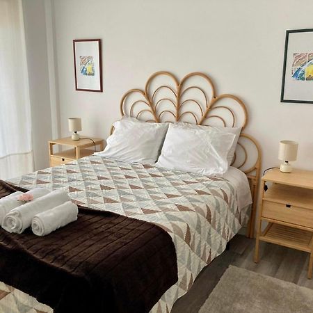 Rocha'S Apartment Remodelado! Na Praia Com Terraco Vila Nova de Gaia Luaran gambar
